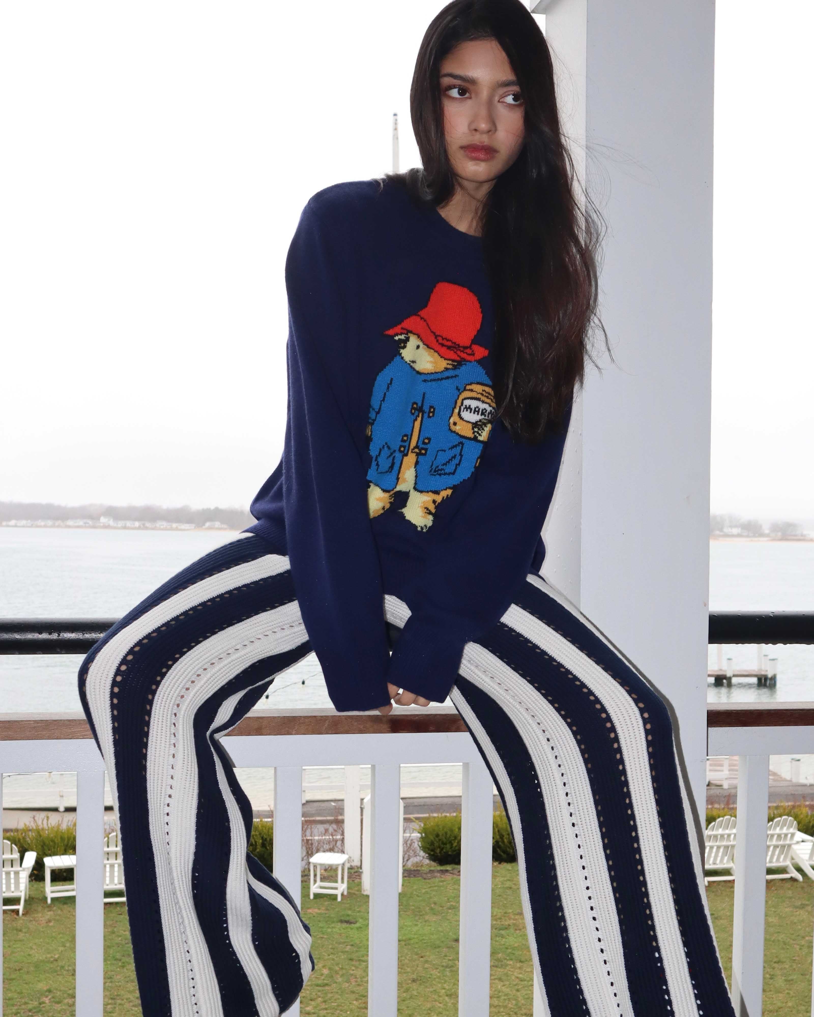 Traditional Rowing Sweaters Paddington Bear Cashmere Sweater Navy – Rowing Blazers